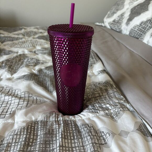 Starbucks Pink Bling Berry Blast 2022 Cold Cup Studded Venti Tumbler 24oz NEW - Picture 4 of 4